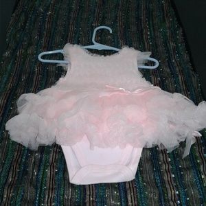 Infant tutu onepiece/headband size 6M